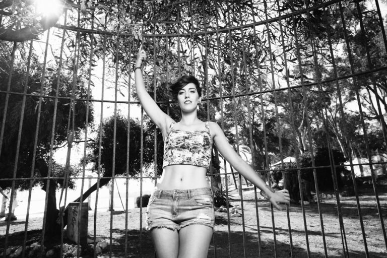 Gedankenkirmes Marie Carmenn fotografiert in Malaga von Richard Lehmann
